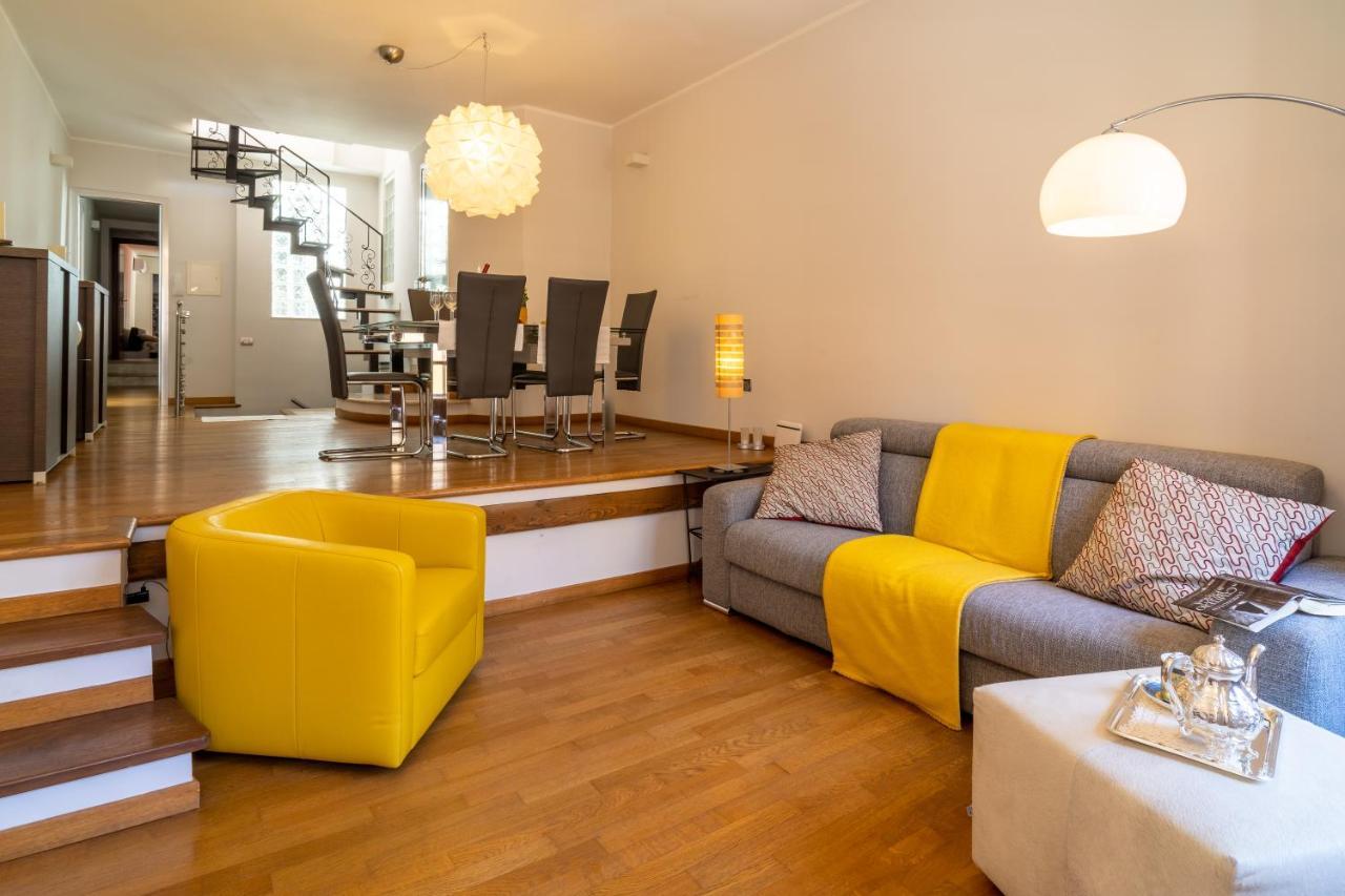 La Terrazza Sul Corso - Premium Apartment Cagliari Luaran gambar